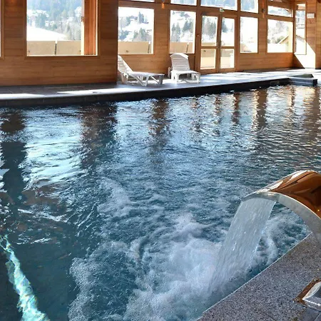 Aparthotel - Les Grandes Alpes La Clusaz